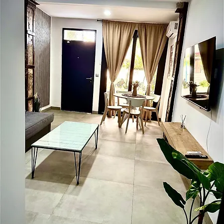 Vera Holydays Apartment